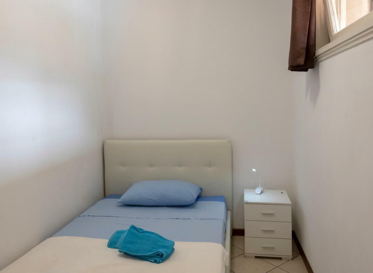 Be Lake Apartment บาเวโน ภายนอก รูปภาพ